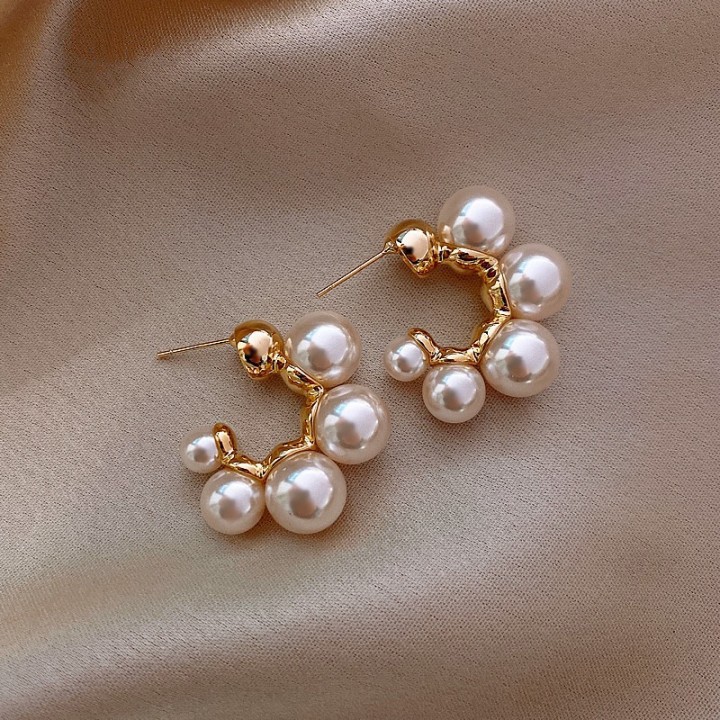 High-end Aesthetic Monet Garden Inspired Pearl Flower Stud Earrings