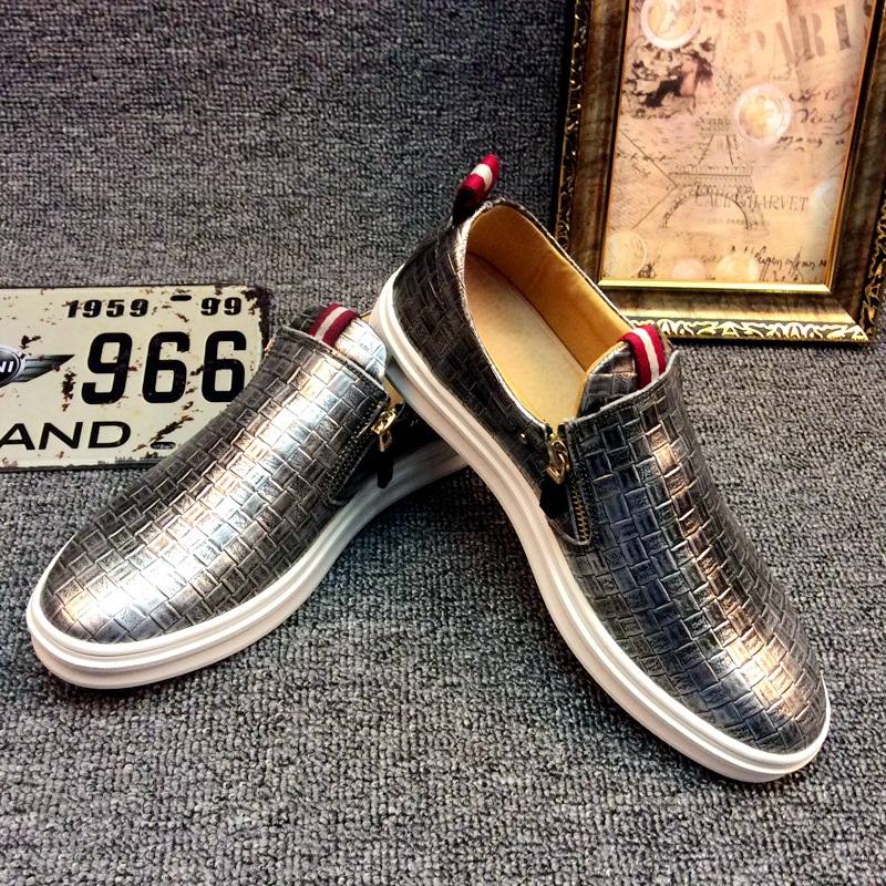 New leather Korean version of the tide shoes men's shoes student board shoes breathable fashion casual shoes lazy shoes