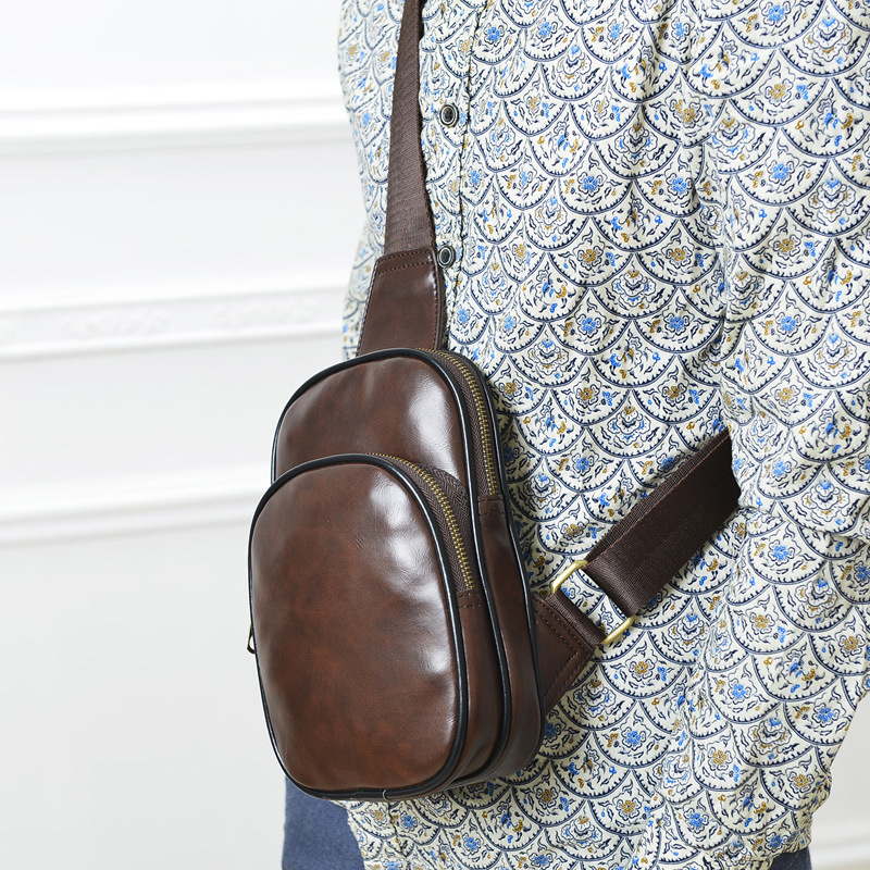 Wholesale new PU Leather Men's chest pack fashionable leisure Xiekua package Chaonan retro single shoulder bag