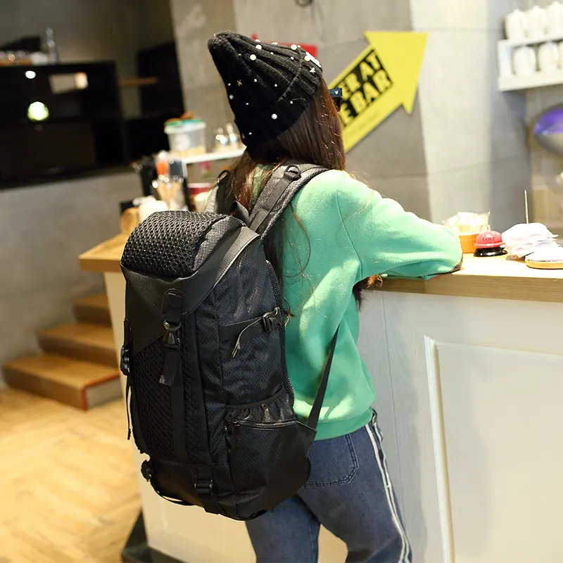 [a] Casual Large Capacity Men and Women Travel Bag
