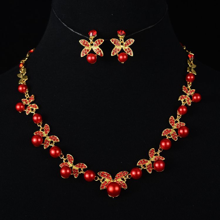 Korean bride pearl Clover Necklace Earrings Set Wedding jewelry accessories factory Red - Shop at LoveMi