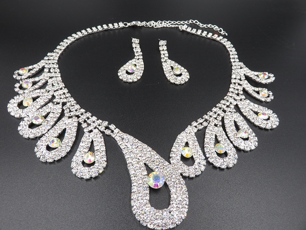 The New All-match Bride Bride Wedding Accessories Wholesale Diamond Suit Set Big Chain Necklace Set Wholesale — foto 7