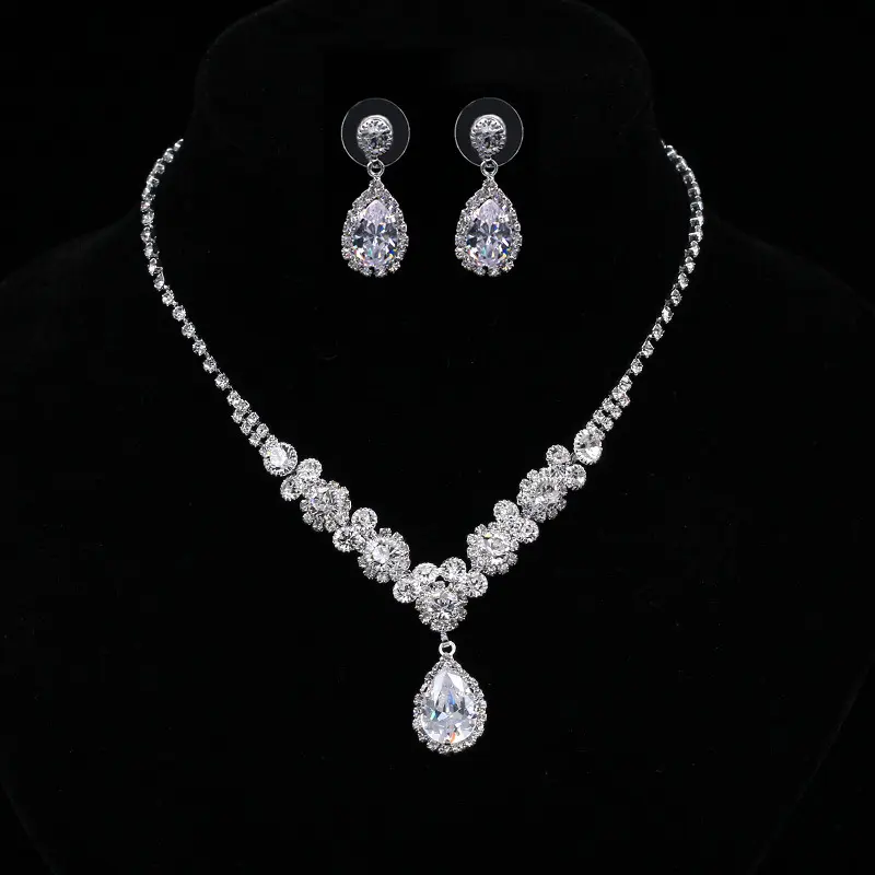 Popular Sets of Chain Drops Sparkling