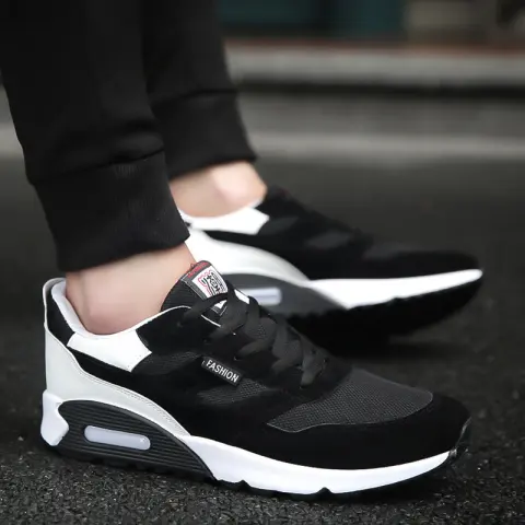 Men's Thick-soled Cushioned Running Shoes