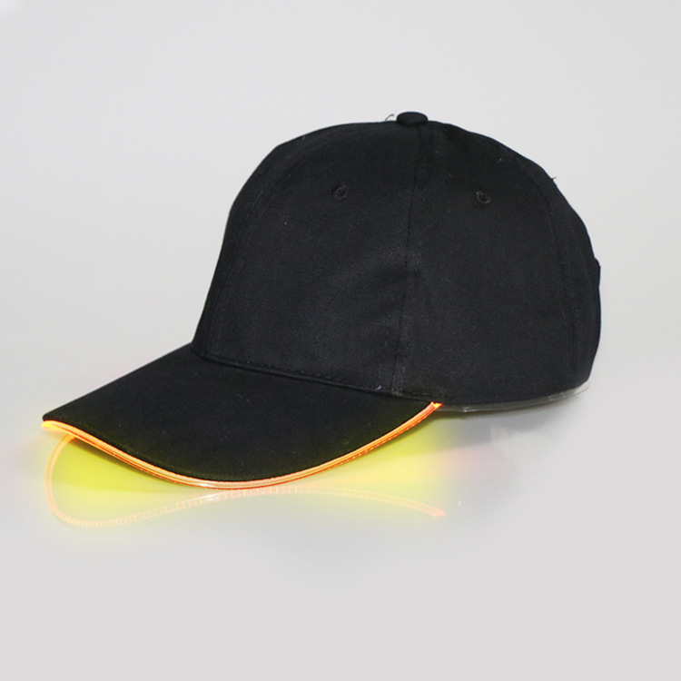 Black hat yellow light