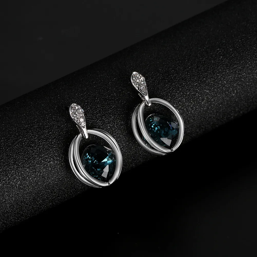 Two Sets of Fashion Inlaid Crystal Bridal Necklace And Earrings