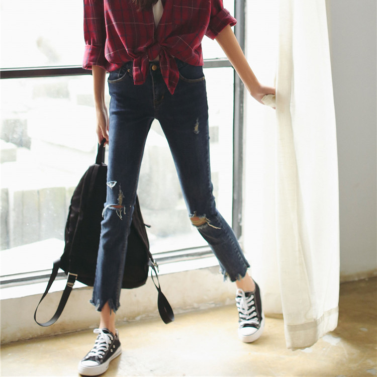 Slim-fit flared cropped pants