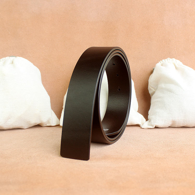 Vegetable tanned headless buckle body