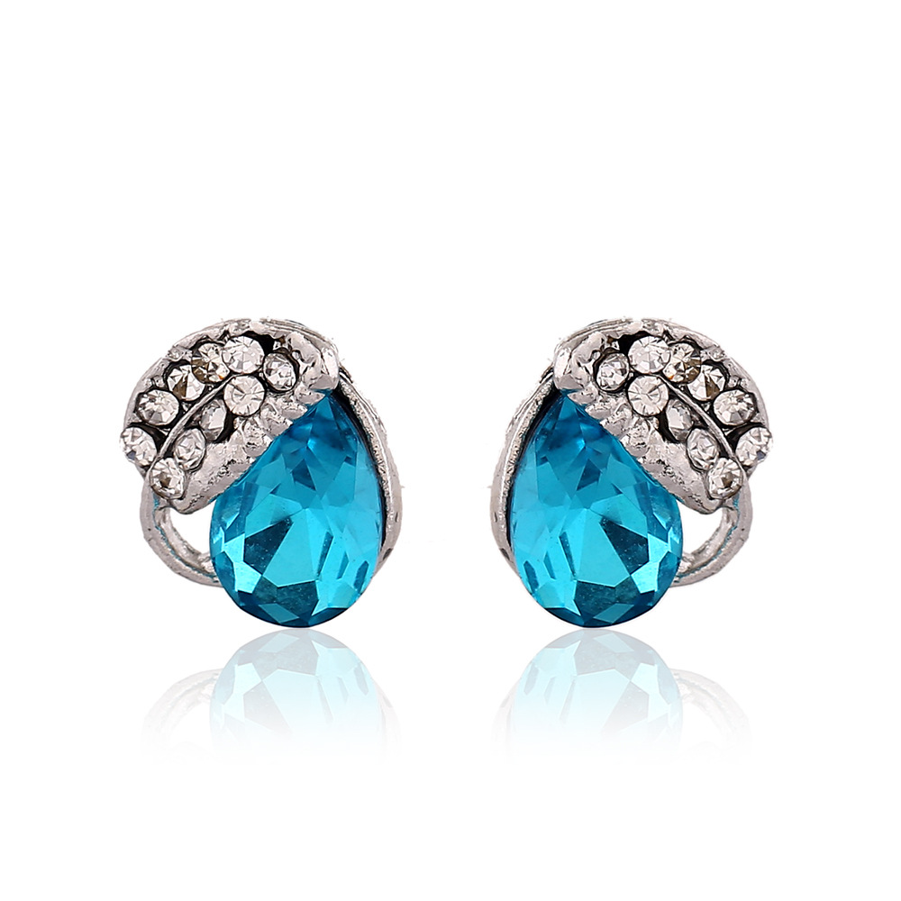 The bride headdress three set of European and American cross-border electricity explosion bracelet and Earring Pendant Drop students — foto 3