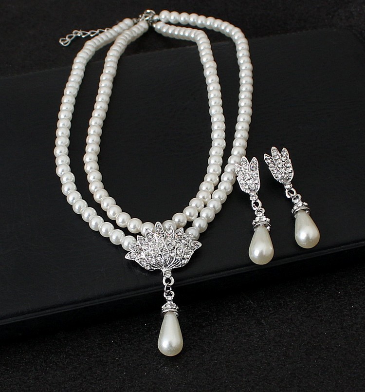 The new suit and pendant jewelry alloy necklace bride wedding accessories — foto 4