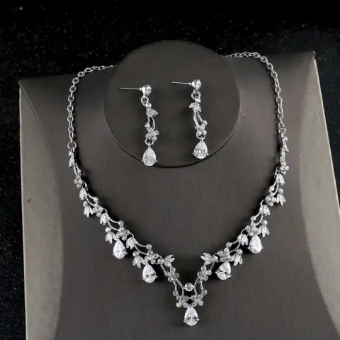 Simple Zircon Necklace Earrings Korean Bride Wedding Set Dinner