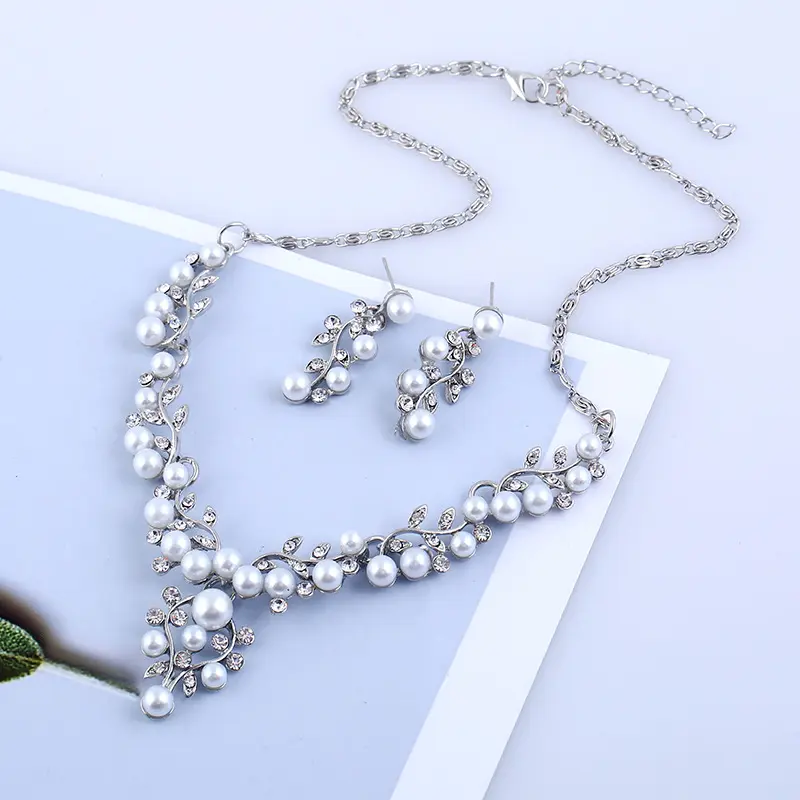 Aliexpress explosion of European and American fashion