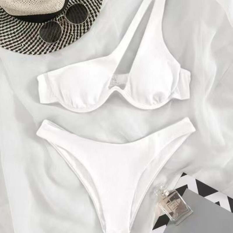 Women’s Fashion Simple Solid Color Split Swimsuit