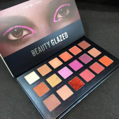 Beauty Glazed 18-color New Eye Shadow with Multi-color Eyeshadow