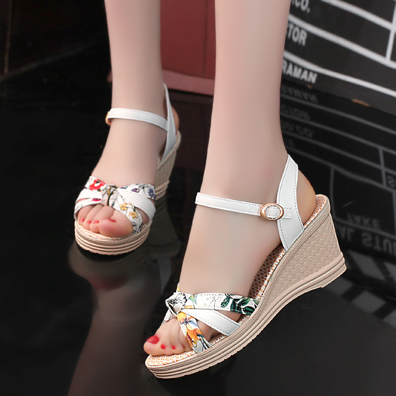 summer new color printing flat bottom slope heel women style sandals fashion high heel high heel female sandals wholesale