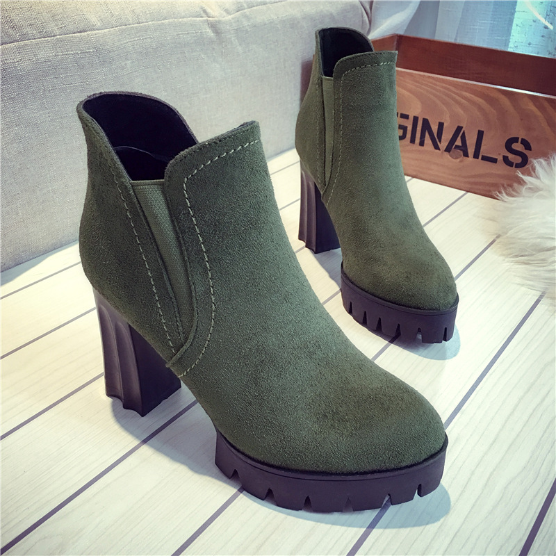 2021 autumn and winter new lady Martin boots waterproof platform rough heel suede short tube European and American Wind boots wholesale