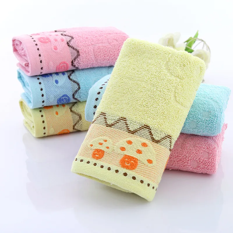 Cotton face towel – image 2