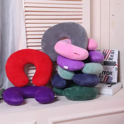 Monochrome U-shaped Pillow Neck