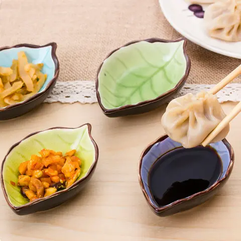 Creative Leaf Ceramic Small Dish Kitchen Tableware Sauce Vinegar