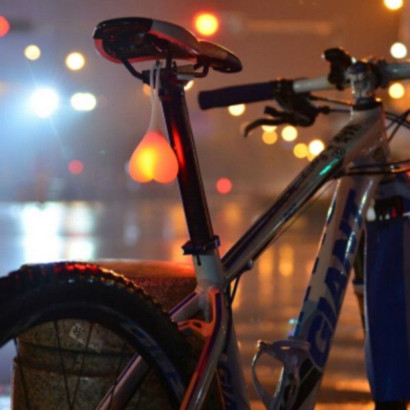 Beating Heart Bike Rear Lights — foto 7