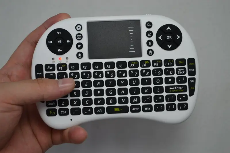 2.4G wireless keyboard and mouse