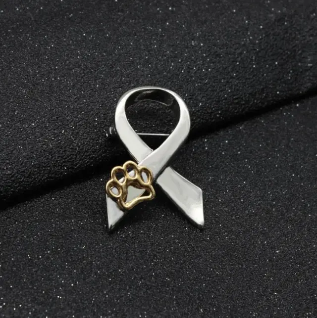 Animal Paw Pin Silver - Shop at LoveMi