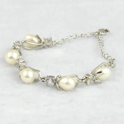 Freshwater pearl bracelet