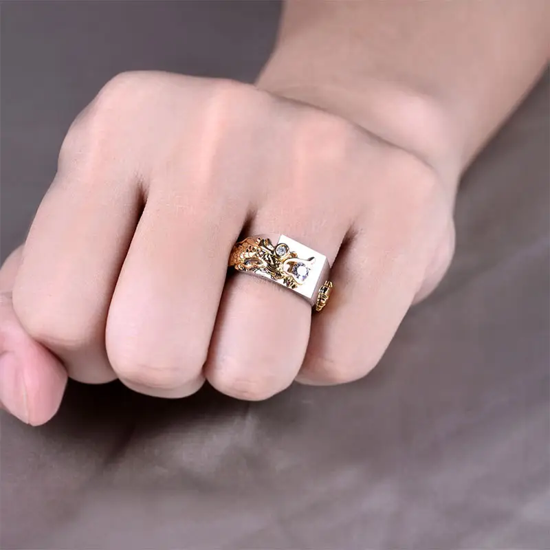 New Men's Domineering Dragon Pattern Two-color Zircon