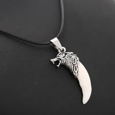 Korean Version of Vintage Men's Spike Necklace