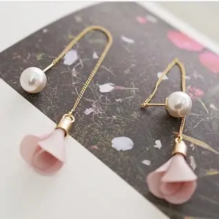 Female tassel earrings pearl