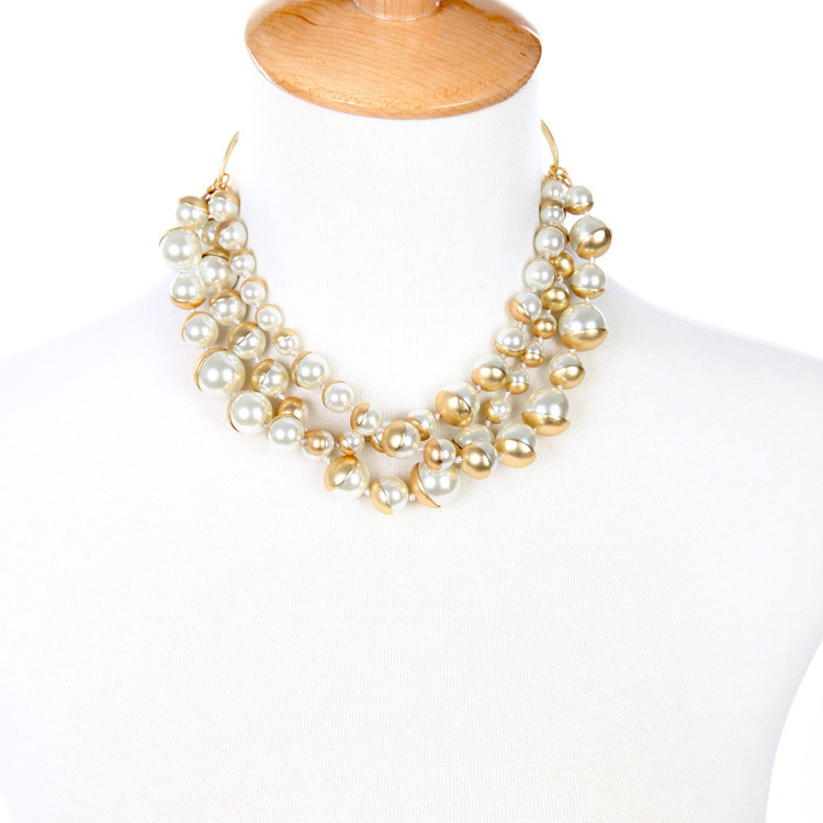 Ladies vintage pearl necklace — foto 3