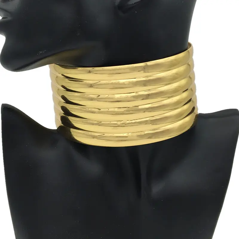 Exaggerated Necklace
