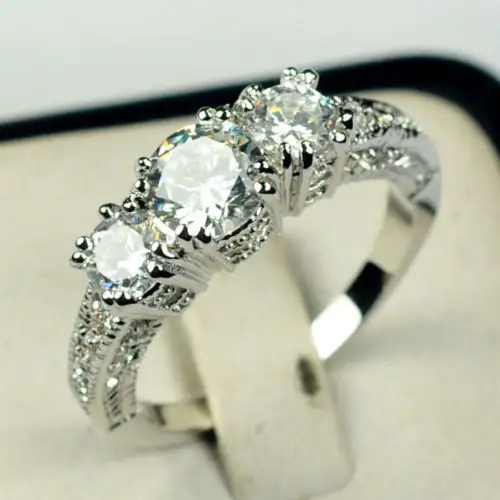European and American ring engagement inlaid zircon