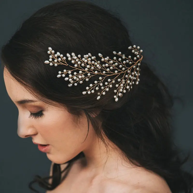 The Bride Wedding Outdoor Shooting Handmade Pearl Comb Shape