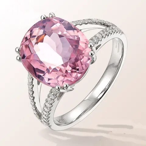 Zhen Rong New Fashion Engagement Rings Inlaid