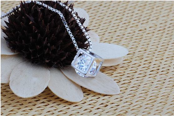 925 Sterling Silver Pendant Necklace love cube Square jewelry necklaces wholesale square Korean Han Guo Yin