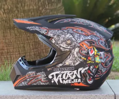 Four Seasons Mountain Bike Cross-country Motorcycle Helmet DH