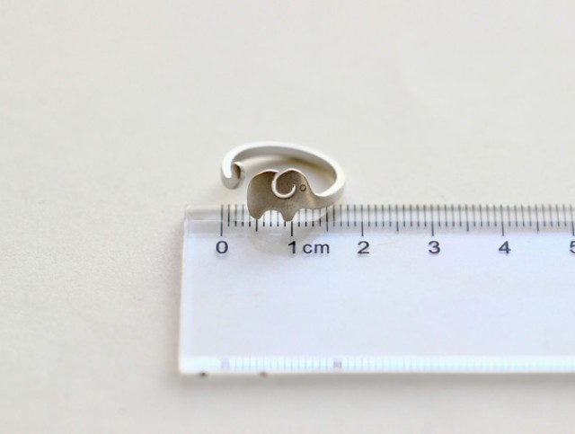 Silver Happy Elephant Ring