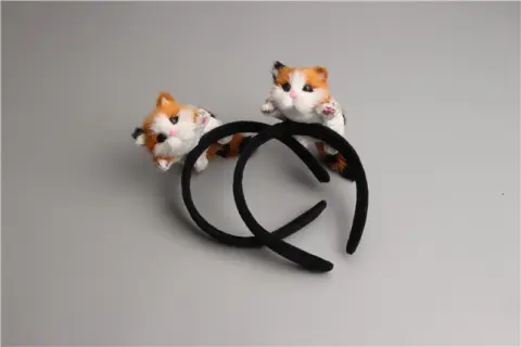 Stylish Women Girls Lovely Cat Headband Flannelette Plush Kitten