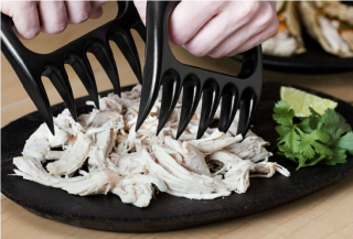 Bear Claw Meat Shredders — pair, for pulled pork and brisket