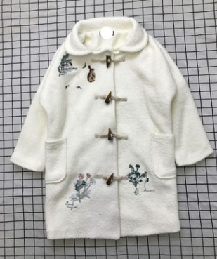 Pastoral style rabbit embroidered ox horn buckle long windbreaker coat