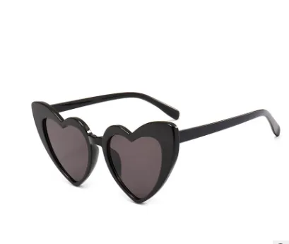 New Fashion Heart Sunglasses Black - Shop at LoveMi