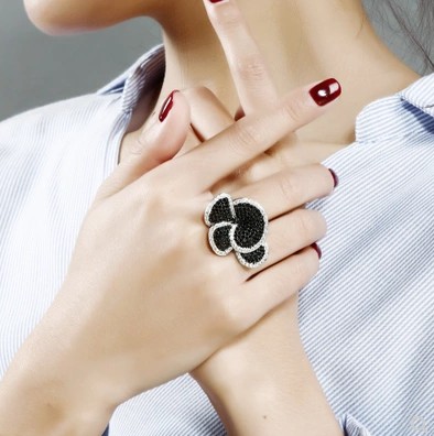 Cubic Zirconia Flower Ring, picture 2 of 3