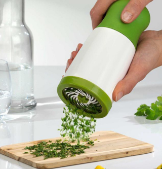 Herb & Spice Mill — twist mill for parsley and soft herbs