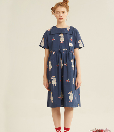 Navy blue and navy blue full-body cherry pictorial digital printed cotton short-sleeved dress.
