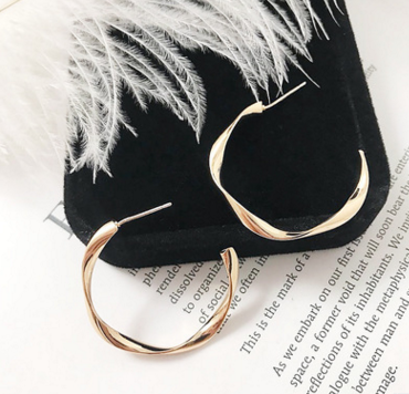 925 Silver Needle European and American Simple Hundred RashLarge Circle Ring Earring Hollow Geometric Round Earring