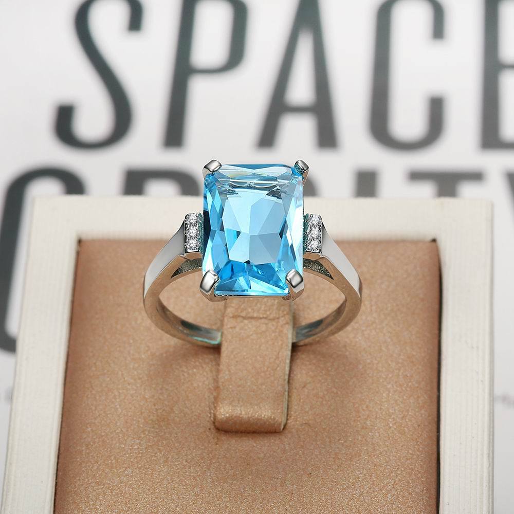 American and European fashion luxury Tuo pamari sea blue zircon ring
