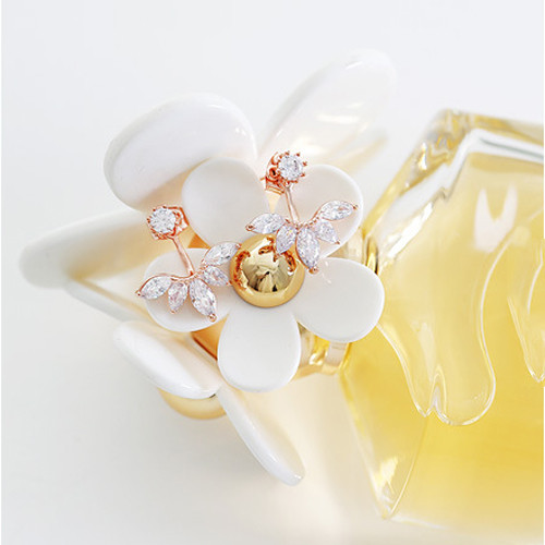 Diamond stud earrings with fashion accessories