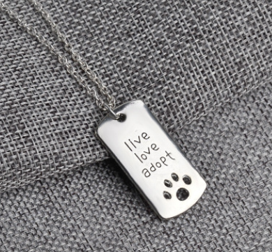European and American jewelry fashion pet necklace live love Adopt hollow dog claw pendant