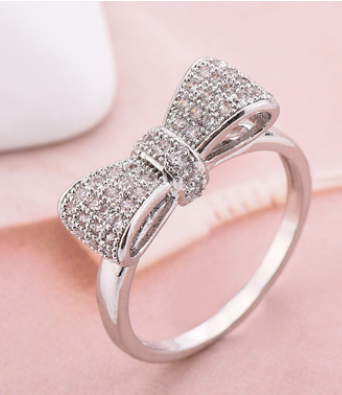 White bow zircon jewelry ring